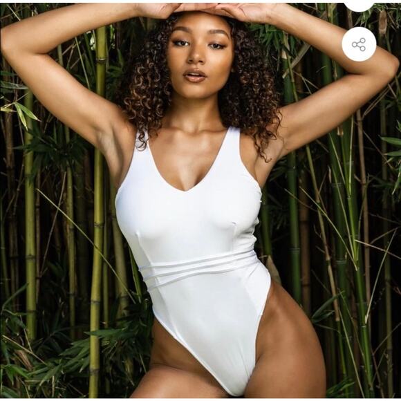 Buffbunny Collection Other - BuffBunny Collection White One Piece Swimsuit Size Small NWT